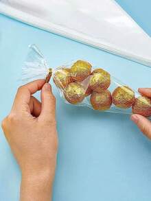 50 piezas Bolsas transparentes con forma de cono, bolsas de regalo, bolsas de caramelos, bolsas de dulces, bolsas de postres, bolsas de aperitivos, bolsas de palomitas de maíz, bolsas de fiesta, envoltorios, suministros para fiestas de cumpleaños, decoraciones de cumpleaños, suministros para bodas, regalos de cumpleaños, recuerdos de fiesta, decoraciones para baby shower, despedida de soltera, fiesta de revelación de género, decoraciones de cumpleaños para el hogar - Bolsa cónica transparente - Ver 9
