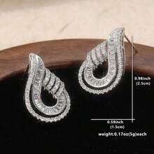 Fashionable Shiny Synthetic Zirconia Stud Earrings, Suitable As Commemorative Gifts For Holidays And Anniversaries, Ideal Gifts For Friends - Silver - View 5