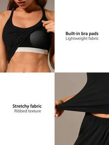 1 chiếc áo hai dây nữ gân sọc có đệm ngực, kiểu áo vest thể thao. - màu đen - Xem 3