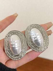 1 Pair Metal Asymmetrical Ruched Striped Ellipse Pearl Earrings, Vintage Chic High-End Retro Personalized Exaggerated Medieval Style Big Earrings, Gift For Women, Girls, Wedding, Party, Anniversary - 銀色 - 查看 6