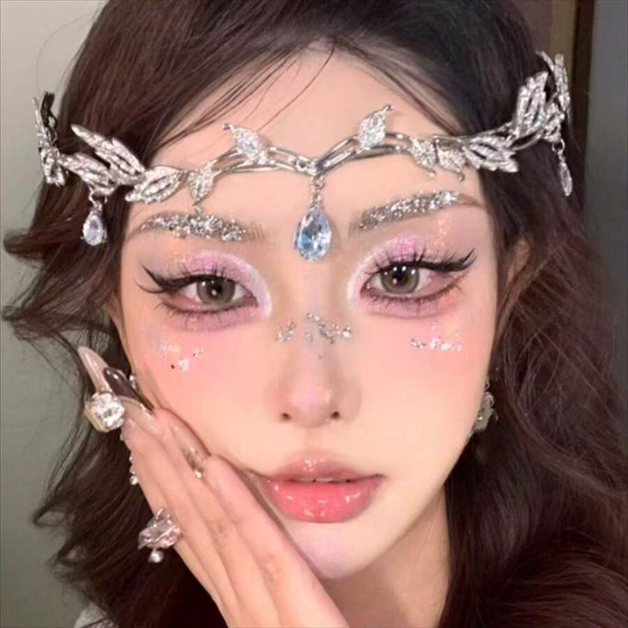 A Women's Rhinestone Pendant Headband, Featuring A Bohemian-Style Forehead Decoration Inspired By Viking Aesthetics. Very Suitable For Decoration And Wear In Photography, Celebrations, Weddings, Festivals, And Halloween Events. - bạc - Xem 1