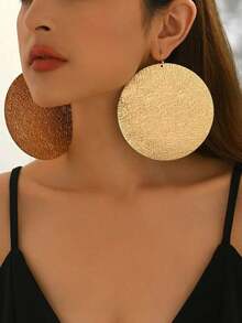 1 Pair Women's Fashion Simple Versatile Extra Large Geometric Round Mesh Metal Pendant Earrings - Yellow Gold 5 - View 1