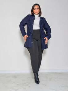 Plus Size Winter Overcoat In Bengaline Fabric With Drawstring, Zipper, And Button Closure. This Winter Parka Coat/Blouse Is Perfect For Sizes G1, G2, And G3. - 藏蓝色 - 查看 4