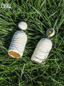 1 Pair Versatile Boho Style Handmade Woven Raffia Cylinder Dangle Earrings, Creative Exaggerated Geometric Colorful Raffia Earrings Suitable For Women's Daily, Vacation, Party Wear (Handwoven Randomly, Handmade May Have Slight Glue Residue) - White - View 4