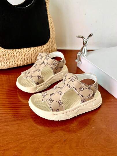 1 Pair Unisex Khaki Teddy Bear Baby Shoes, Summer Outdoor Non-Slip Wear-Resistant Flat Light Brown Toddler Sports Sandals, Soft Bottom Comfortable Lightweight Khaki Infant Beach Sandals, Easy On/Off Breathable Leather Baby Walking Sandals, Fashionable Cute Teddy Bear Children's Casual Sandals, Suitable For 2-8 Years Old Infants Daily Life And Outdoor Activities