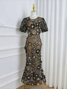 Fashionable Socialite With Elegant Temperament, Ladies With Light Luxury Round Neck Embroidery, Three-Dimensional Flower Bubble Sleeves, Mid Length Dress, Hip Hugging Skirt - 卡其色 - 查看 1