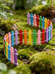 Conjunto de 3 Mini Cercas de Madeira Coloridas, Barreira Decorativa para Exterior, Bordas Lisas, Mini Cerca para Jardim de Fadas, Adereços para Cerca em Cores do Arco-Íris, Cerca de Madeira para Suculentas, Mini Cerca para Jardim, Ferramenta para Cerca de Paisagem Pequena, Decoração de Mini Jardim, Adequada para Jardinagem e Paisagismo em Miniatura, Fácil de Montar, Presente Ideal para Decoração de Casa para Família e Amigos. Não Recomendado para Crianças Menores de 14 Anos. - A - Ver 3