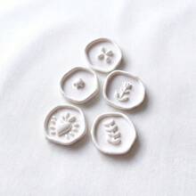 Set de sellos de arcilla con diseño de corazón botánico, 1/5 piezas de 20mm de sello de estampado en relieve de arcilla polimérica para joyería - Blanco - Ver 6
