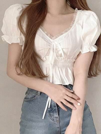 Áo kiểu thời trang Xuân/Hè mới, viền ren, buộc dây, xếp ly, kiểu dáng đa năng.
