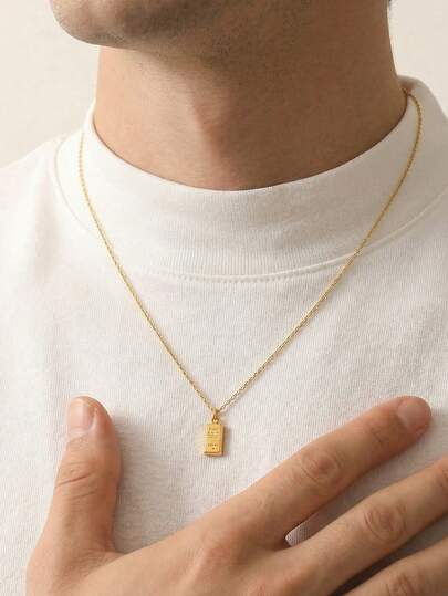 Dây chuyền vàng mini hình viên gạch bằng thép titan cao cấp của Luxury Niche