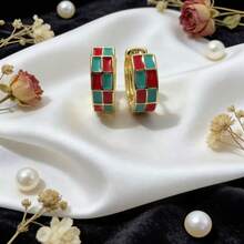 1 Đôi bông tai nữ men tráng men hình bàn cờ, chế tác thủ công bằng kỹ thuật nhỏ giọt dầu, kiểu dáng thời trang mới, đa năng, phù hợp để đeo hàng ngày. - Nhiều màu - Xem 8