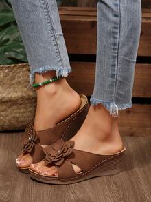 Women's Thick Bottom Wedge Floral Decor Hollow Out Slippers, Elegant Vacation Fashion Beach Bohemian Casual Sexy Floral Hollow Wedge Thick Bottom Sandals, Summer - Brown - View 6