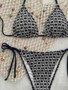Women's Triangle Cup Halter Neck Bikini Set, Black & White Contrast Color With Minimalist Sunflower Print, Adjustable Side Tie Bottom Vacation Beach Summer - Multicolor - View 5