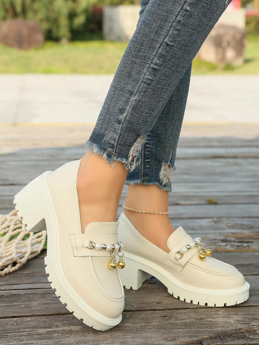 女士厚底厚底鞋，金属扣装饰乐福鞋，新款高跟鞋，玛丽珍鞋，学院风鞋，新款乐福鞋，休闲一脚蹬鞋，职业女性鞋，大码女鞋，珍珠金属扣乐福鞋