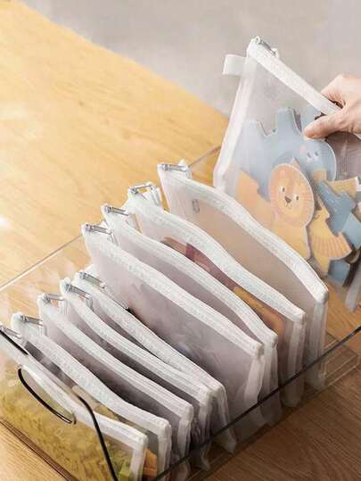 1pc Mesh Zipper Bag, Suitable For Storing Documents. It Is Waterproof And Perfect For Use In Schools Or Offices. Additionally, It Can Also Be Used As A Pencil Case. Moreover, There Is A Packaging Bag For Storing Cosmetics, Which Is Ideal For The Start Of The New School Year.