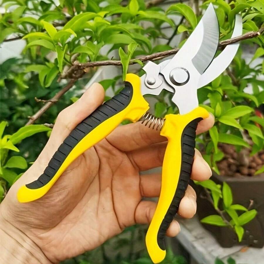 1件隨機顏色升級版園藝剪，綠色與黑色手柄，舒適握感，彈簧輔助輕鬆開合，鋒利修剪，乾淨切割花莖不打滑，園藝助手，實用方便，居家裝飾與園藝修剪必備！