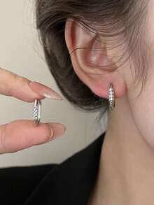 1 Đôi bông tai nhỏ hình học bằng kim loại, đính đá Zirconia, dành cho nữ, thích hợp làm quà tặng thời trang phong cách hip hop và dự tiệc. - bông tai khóa số - Xem 7