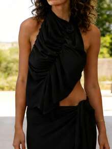 Camiseta sin mangas asimétrica con cuello halter para mujer, diseño ajustado y fruncido, ideal para fiestas y discotecas. - Negro - Ver 4