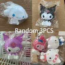 SANRIO 3件套装饰摆件，PVC材质，适用于汽车、房间和卧室装饰。可用作节日或生日礼物、收藏级人物家居装饰品、派对礼品、家居装饰，也是女孩房间装饰的必备品。 - 3PCS - 查看 8