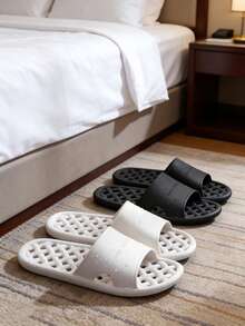 Hollow Bathroom Slippers, Non-Slip Shower Sandals, Soft Bottom Versatile Indoor Home Couple Slippers - Slippers - View 5