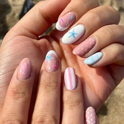 24 Pieces Of Powder Blue Sea Star French Manicure Stickers, Medium Oval Summer Fake Nails, Dreamy Seaside Vacation Style, Marzipan Powder Blue And White Color Scheme, Combined With Sea Star, French Edge, Polka Dots, Stripes And Bubble Designs. Summer Fake Nails, Nail Art, Nail Products, Suitable For Women's Beach Vacations, Summer Outings, Daily Commutes, Work And Other Occasions!
