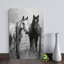 Póster plano 2D, 1 pieza, de caballo vintage en blanco y - Arte de pared de dos caballos con cerca, apto para interior/exterior, pintura duradera en lienzo sin marco para decoración de cafetería, oficina - Cuadro minimalista de caballo, regalo para amantes de los caballos, decoración de habitación - Enmarcado - Ver 4