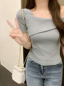 女士露肩露背T恤，独特设计，适合夏季休闲穿着 - 灰色 - 查看 3
