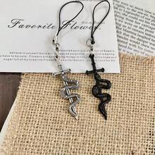 1/2 piezas Cordón para teléfono con forma de serpiente creativa, correa de teléfono de estilo punk metálico, colgante de teléfono, regalo ideal para amigos, se puede usar como llavero o colgador de auriculares, adecuado para teléfonos inteligentes - Multicolor - Ver 2