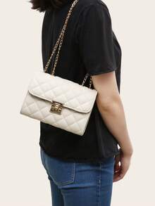 Bolso de solapa con cadena acolchada y cierre de metal - Beis - Ver 4