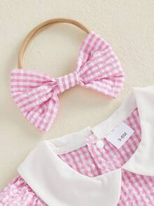 Mono de bebé niña a cuadros, bordado estilo béisbol, cuello de muñeca, manga corta, body para bebé con diadema. - Rosa - Ver 5