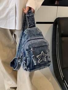 Denim Star 時尚多功能運動胸包，大容量復古牛仔布包，單肩斜背包，女性通勤運動必備 - 深色水洗藍 - 查看 4