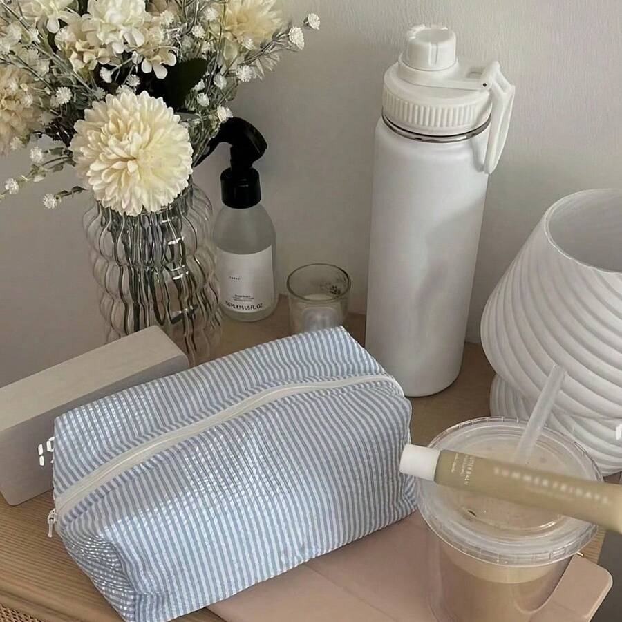 Striped Pattern Fluffy Soft Women's Cosmetic Bag, Zipper Travel Makeup Bag, Cute Plaid Toiletry Bag, Back To School Supplies - 彩色 - 查看 1