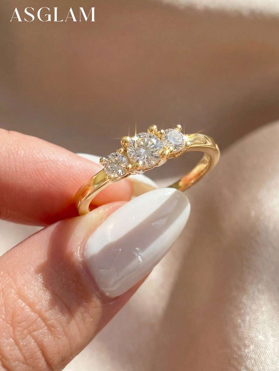 1克拉无色莫桑石钻石订婚戒指，优雅结婚珠宝，女士结婚戒指，新娘珠宝，承诺戒指 - 金色 - 查看 1