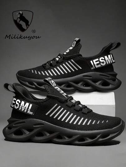 2026春夏新款超轻透气情侣运动鞋，加大码男女户外休闲轻便跑步鞋，舒适徒步鞋，采用MD+Tweed复合鞋底，防滑，柔软舒适，随机不对称图案