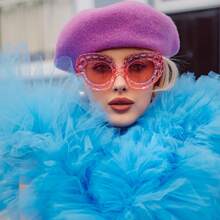 Fashionable Women's Cat-Eye Large-Frame  Glasses, Suitable For Casual Gatherings, Add A Relaxed And Casual Touch, Making You The Center Of Attention. - 綠色的 - 查看 5
