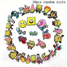 SpongeBob SquarePants 10 pezzi/set decorazione per festa di compleanno, inclusi charm in gomma morbida per scarpe. Caratterizzati da personaggi come Sandy, Patrick e Gary. Adatto per compleanni, regali per vacanze, riempitivi per buste regalo, omaggi per feste, regali, regali per la festa della mamma, regali per la stagione dei matrimoni e regali di Natale (stili assortiti casualmente) - fibbia per scarpe - Visualizzare 14