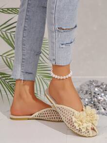 1双女士平底凉鞋，3D山茶花装饰，户外时尚拖鞋，圆头甜美平底凉拖，适合婚礼、工作、学校、宿舍、度假、海滩等场合。 - 米色 - 查看 4