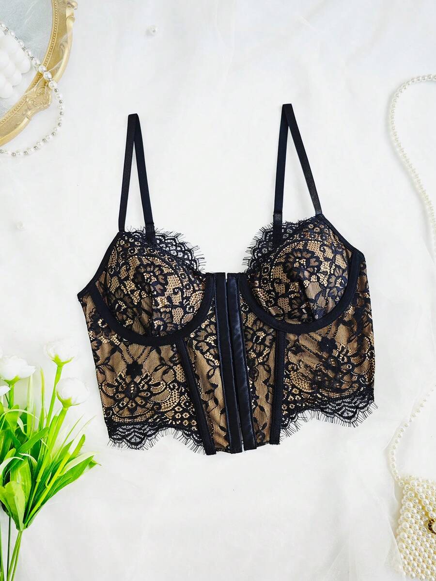 Sexy Lace Trim Cropped Camisole - Black - View 1