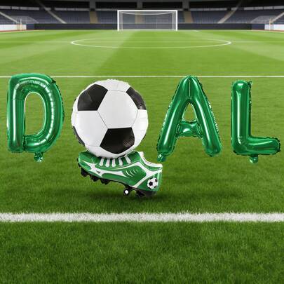 一套足球主题字母气球套装，包含绿色字母气球、黑白足球形状气球、绿色足球鞋气球，适合作为送给儿子/女儿的生日礼物，也可用于庆祝青少年足球比赛、球迷聚会装饰、学校足球活动装饰、亲子运动派对布置，轻松营造活力四射的足球主题派对氛围。