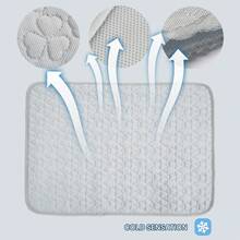 1 Peça Almofada de Resfriamento com Estampa de Trevo de Verão, Almofada de Seda de Gelo, Almofada de Ninho de Estimação, Colchão, Almofada de Resfriamento Interna e Externa, Reutilizável e Lavável, Adequada para Gatos e Cães Grandes, Médios e Pequenos - Castanho - Visão 9