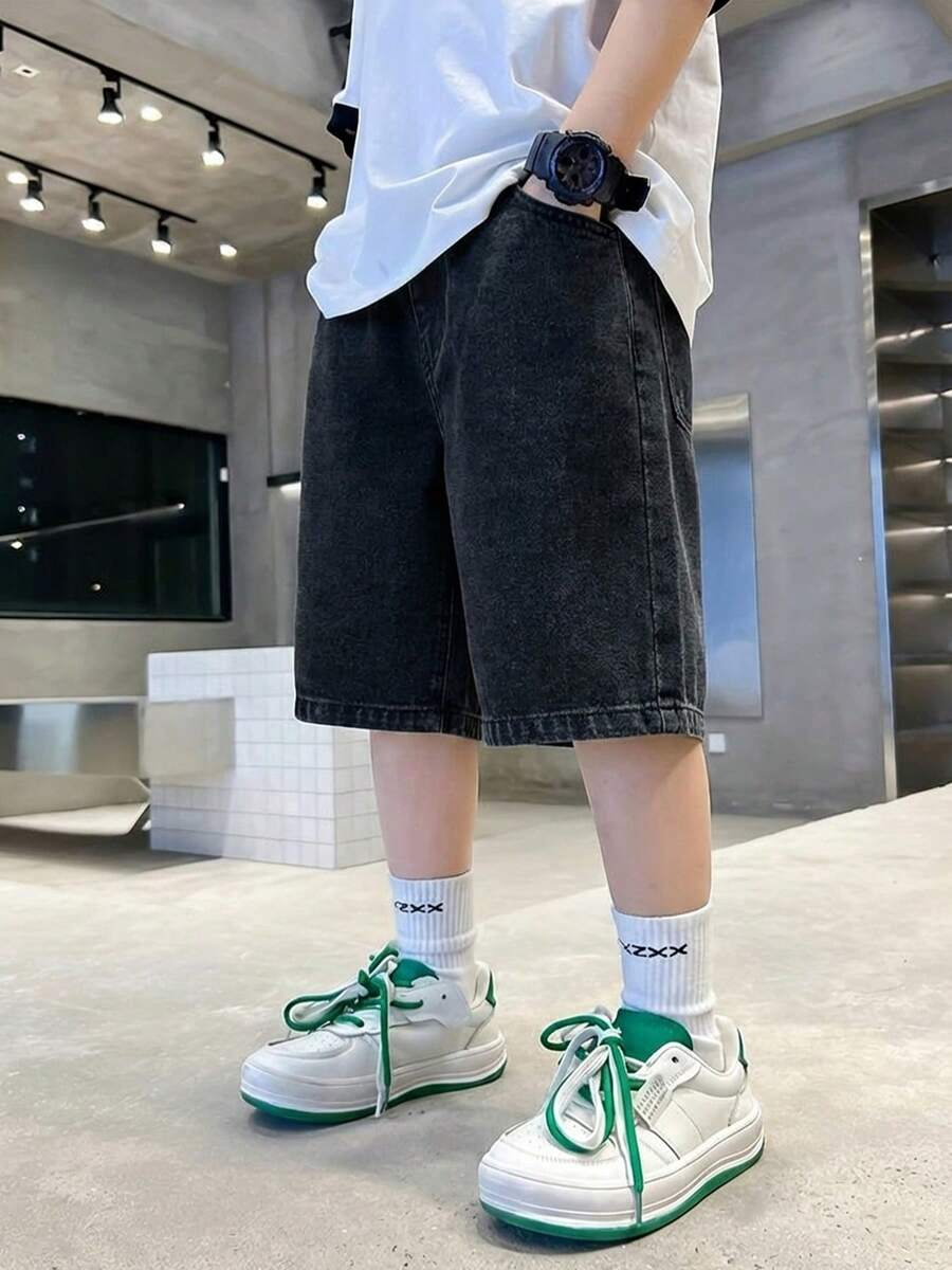 青少年男孩夏季牛仔短褲,時尚簡約風,寬鬆版型,百搭設計,彈性腰帶,穿脫方便且舒適,兒童日常出遊短褲,休閒短褲,街頭運動、娛樂與玩樂,多場景穿搭 - 中等水洗藍 - 查看 1
