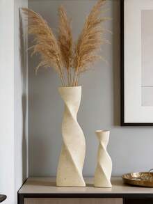 1pc Geometric Twisted Vase, Minimalist Yet Creative Geometric Rotating Vase, Suitable For Home, Living Room, Desk And Foyer Decor - Geometric Twist - View 4