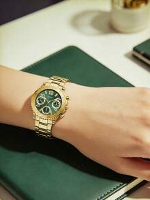 GUESS Essential Business Commute：现代专业人士适用的不锈钢腕表 GW0465L5 - 金色 - 查看 4