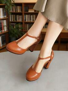 1 Pair Solid Color Basic Fashion PU Leather T-Strap Elegant Chunky Heel Office Pumps, Suitable For All Seasons - Brown - View 4