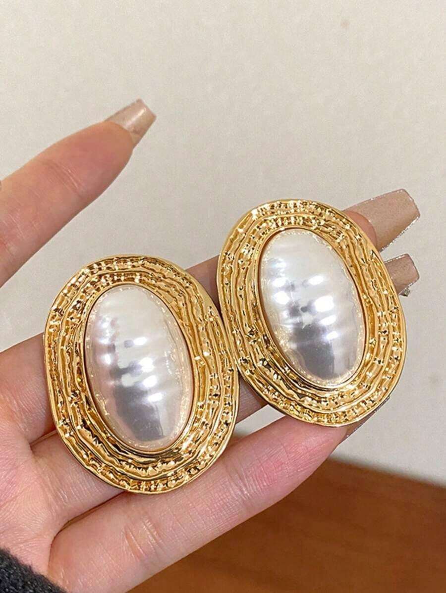 1 Pair Metal Asymmetrical Ruched Striped Ellipse Pearl Earrings, Vintage Chic High-End Retro Personalized Exaggerated Medieval Style Big Earrings, Gift For Women, Girls, Wedding, Party, Anniversary - 銀色 - 查看 1