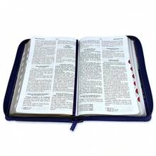 Women's Bible, Large Print, 12 Point, With Zipper, RV1960, Floral Forest With Index - Single Book - View 3