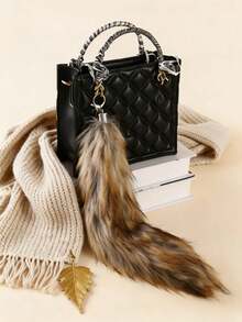 POKOJA LAND 1 件时尚蓬松狐狸尾巴包饰多色毛茸茸的尾巴包配件适用于手提包钱包送给朋友的完美礼物节日创意礼物狼尾巴小礼物浣熊尾巴送给她的礼物 - 彩色 - 查看 2