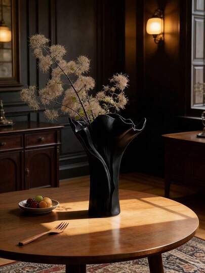 1pc Sculptural Whale Tail Vase, Modern Wavy Folds Decorative Vase, Art Curve Silhouette Industrial Style Home Decor For Living Room, Bedroom, Dining Table, Windowsill, Office, Suitable For Dried Flowers, Artificial Flowers, Fresh Flowers, Wedding Decor, Minimalist Bohemian Decoration