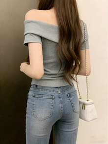 女士露肩露背T恤，独特设计，适合夏季休闲穿着 - 灰色 - 查看 4