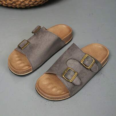 Dép xăng đan nữ, thoải mái và thời trang. Thân dép bằng vải kaki, khóa kim loại trang trí, mũi tròn, gót thấp, đế cao su chống trượt. Dép xăng đan kiểu mule có khóa kim loại, dép bít mũi da lộn nữ với đế lót bằng nút bần mềm, dép bít mũi có hỗ trợ vòm chân.